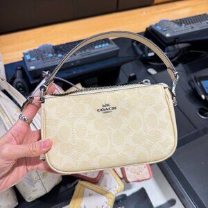 NWT Coach Nolita 19 In Signature Canvas cw426